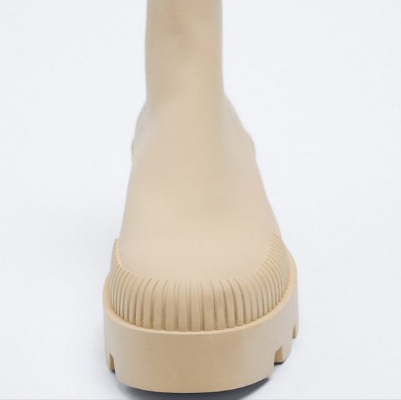 Zara lug boots - Picture 3 of 7